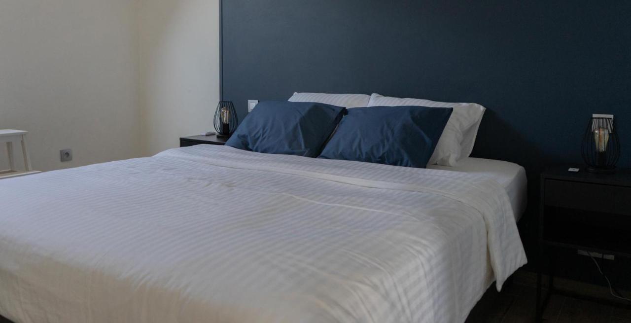 Au Petit Canteleu - Bed & Breakfast Beloeil Zewnętrze zdjęcie